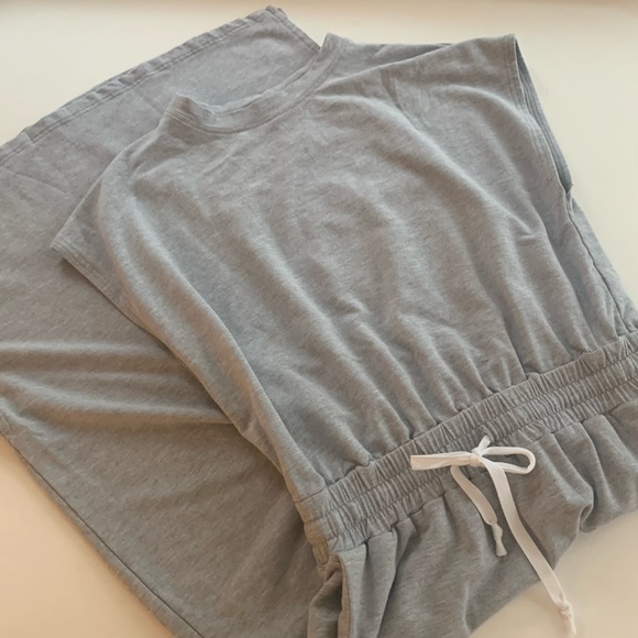 Smash + Tess Jersey Dress - Picture 3 of 4